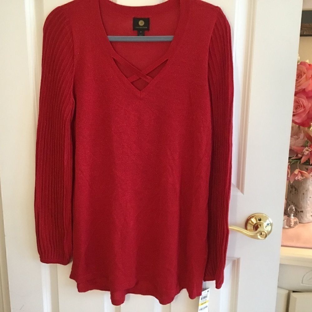 NWT JM Collection Red Lurex Lattice-Neck Size M